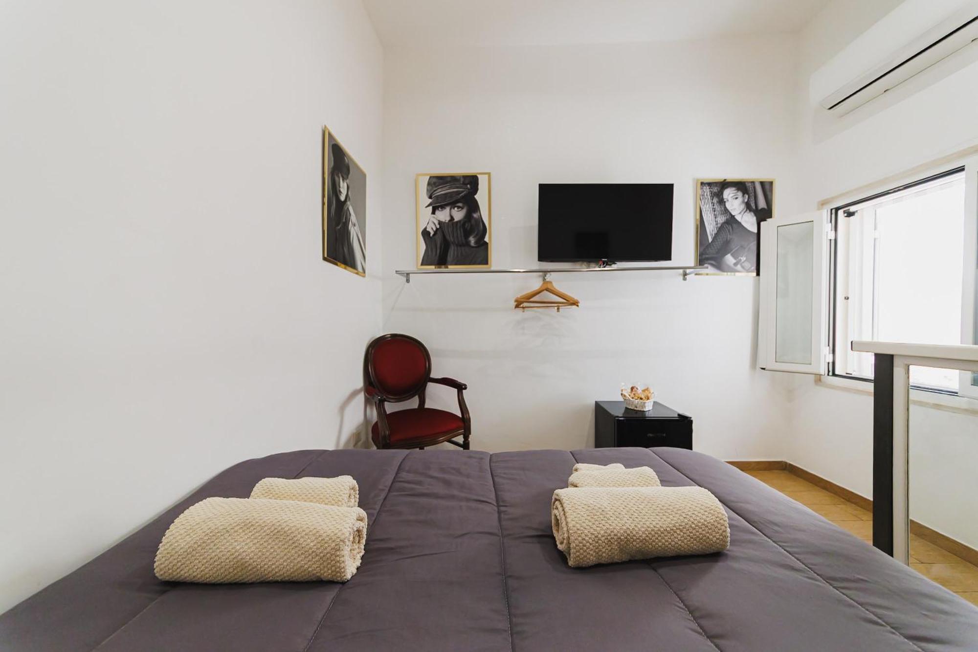Corte Del Dattilo Nel Borgo Antico Bari Bagian luar foto